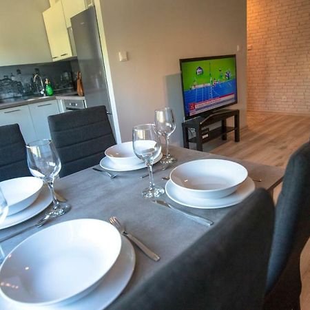 Jdk Apartamenty Serbinowska 53M2 6-Osobowy กาลิช ภายนอก รูปภาพ