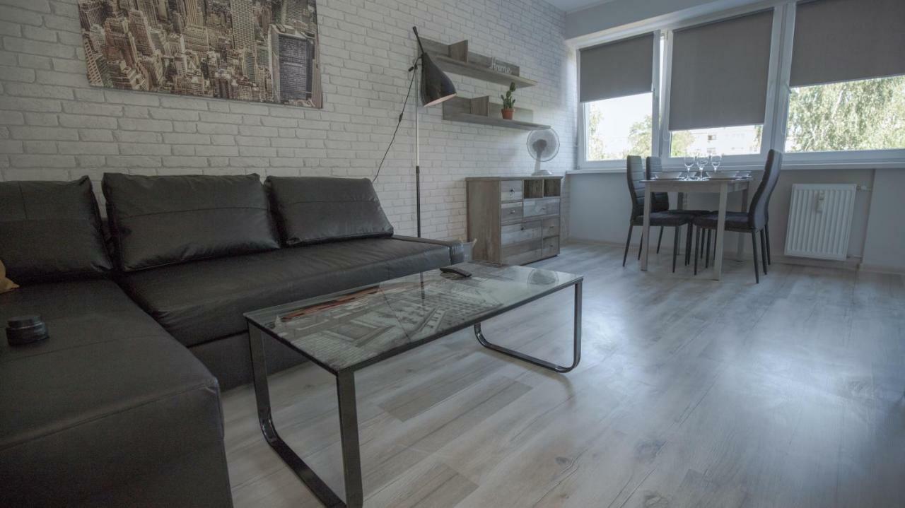 Jdk Apartamenty Serbinowska 53M2 6-Osobowy กาลิช ภายนอก รูปภาพ